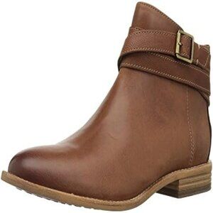 Clarks Maypearl Edie Ankle Bootie Dark Tan W9 Leather Zipper Side Low Heel